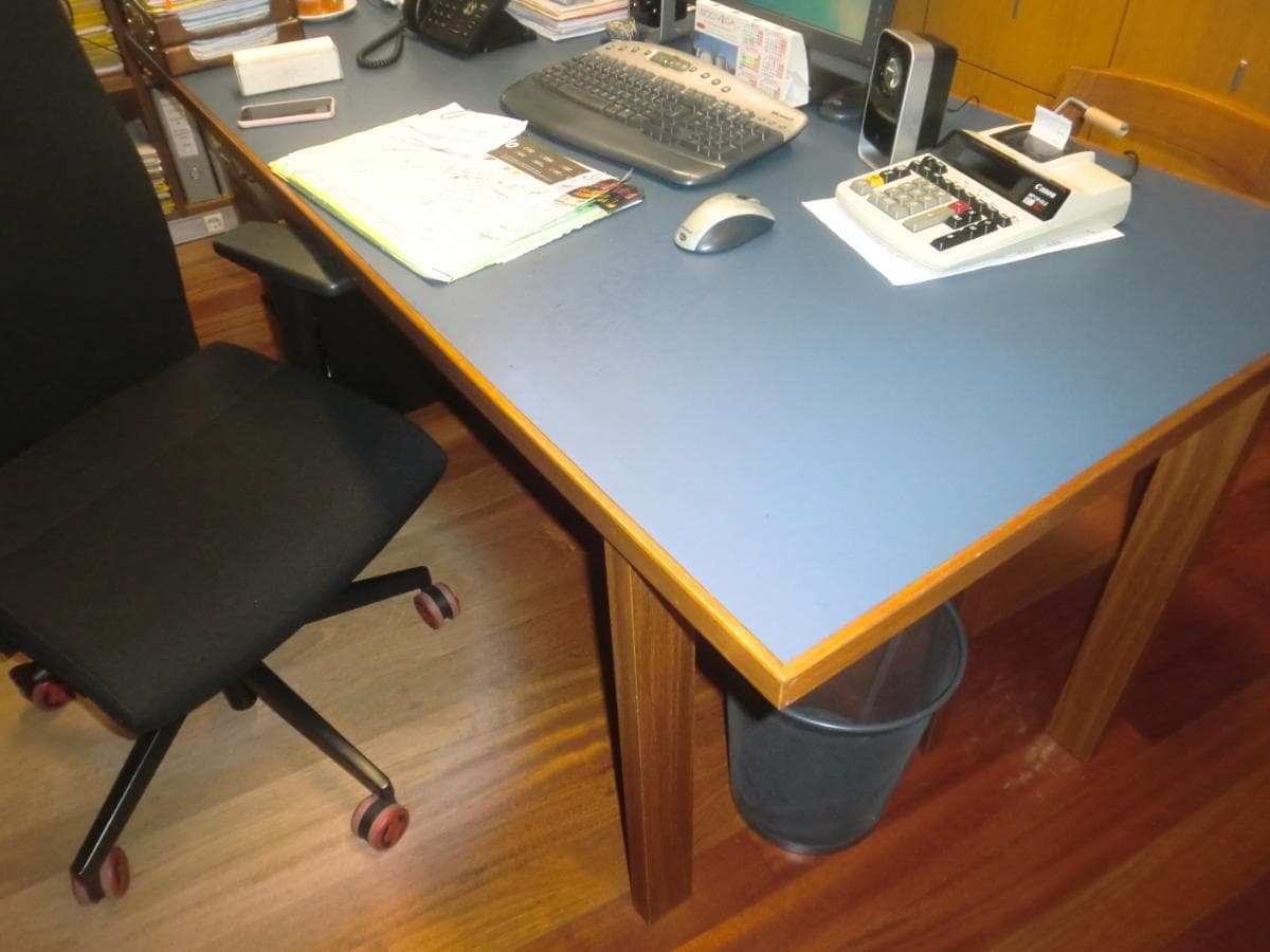 Equipamentos · Maquinaria · Equipamento Escritório · Material Informático · Equipamento Hotelaria — imagem 38