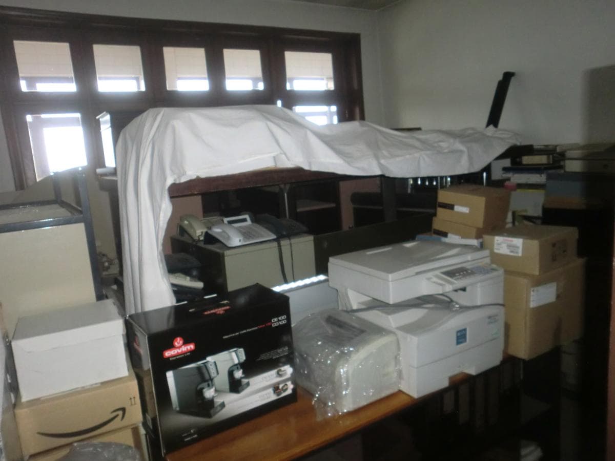Equipamentos · Maquinaria · Equipamento Escritório · Material Informático · Equipamento Hotelaria — imagem 18