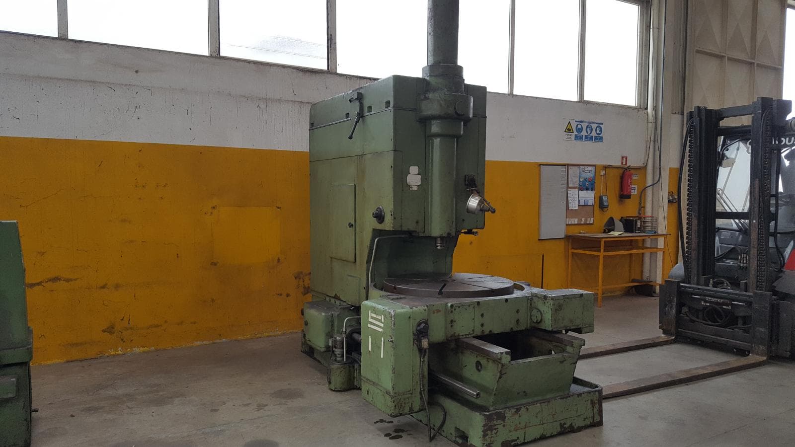Fresadora de flanges — imagem 1