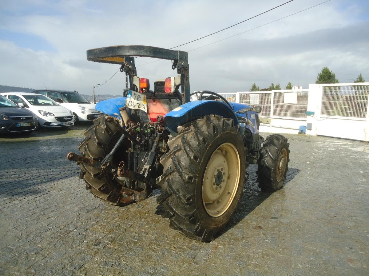Trator Agrícola — imagem 3