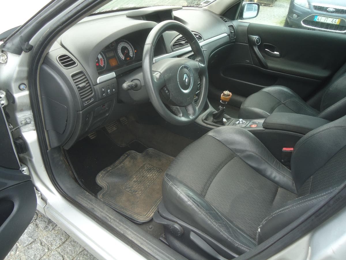 Renault Laguna 1.9 DCI — image 7