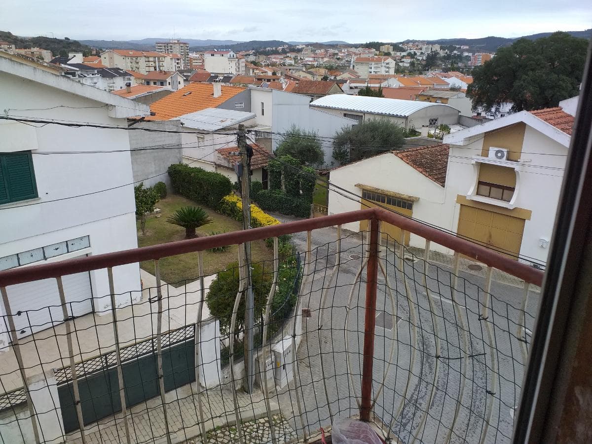 Apartamento T3 + Arrumos · Mirandela — imagen 11