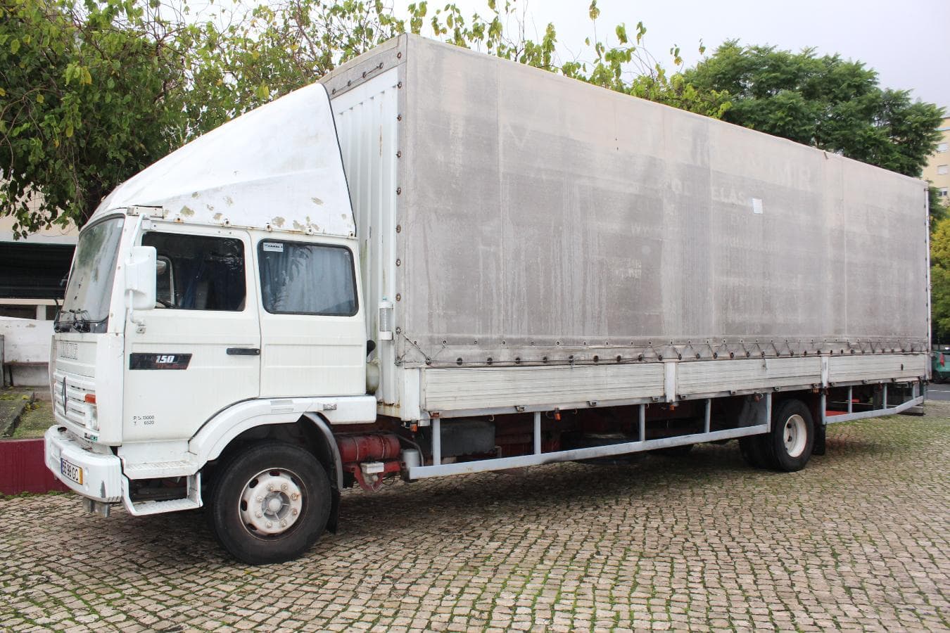 Renault M150