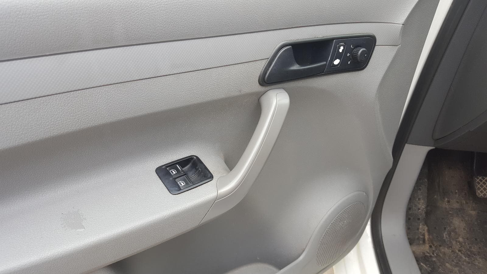 VOLKSWAGEN CADY MAXI TDI — imagen 10