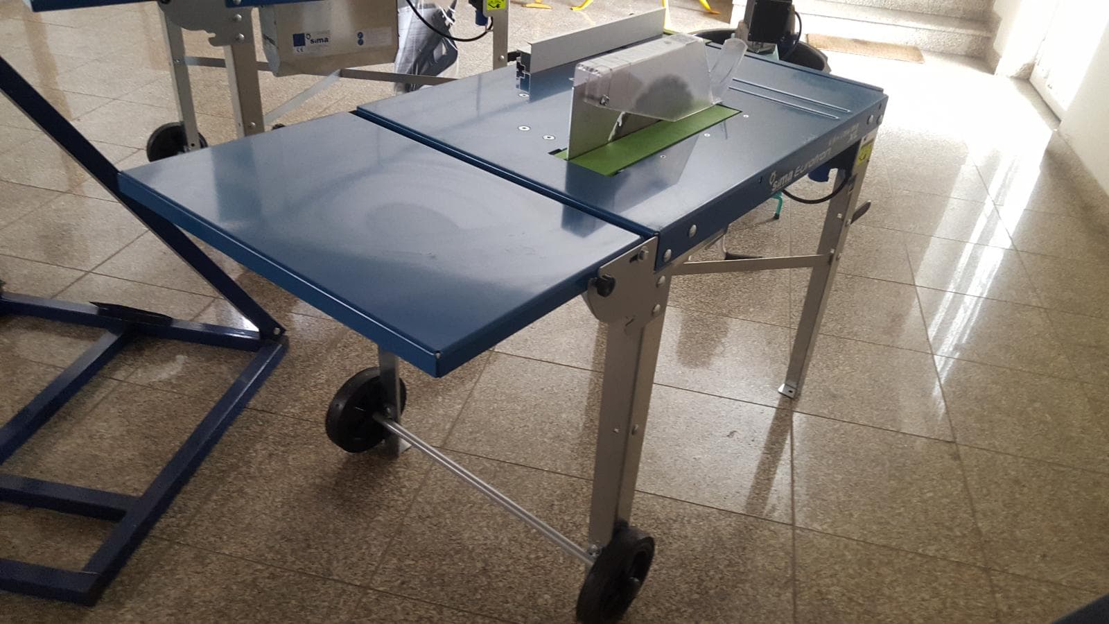 Mesa de corte — image 3