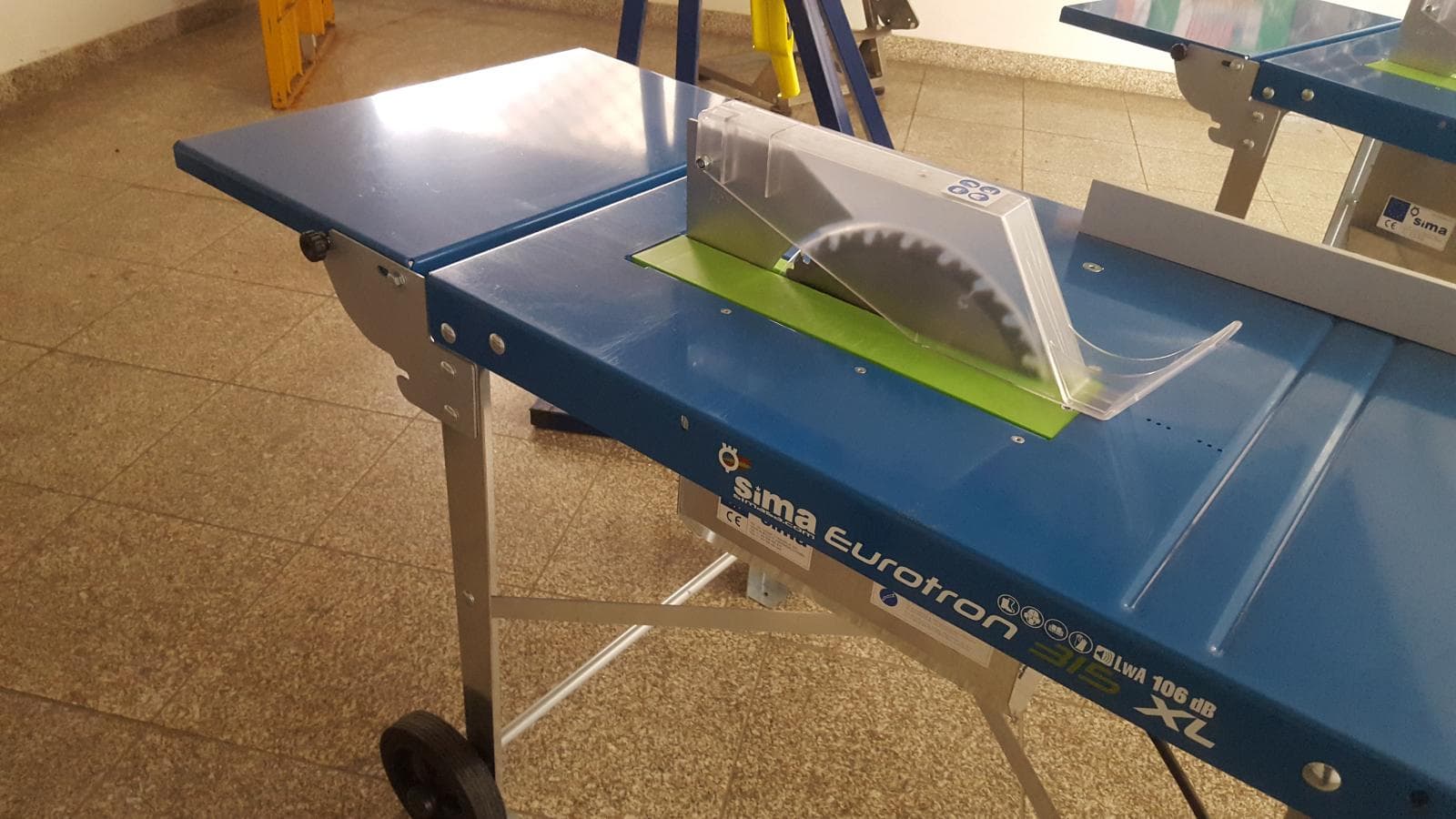 Mesa de corte — image 5