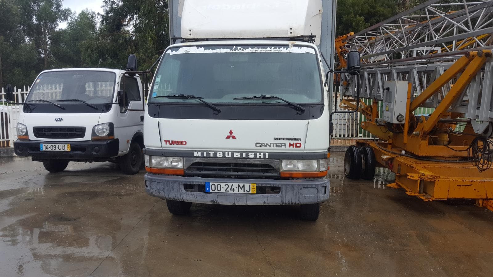 MITSUBISHI CANTER — image 2