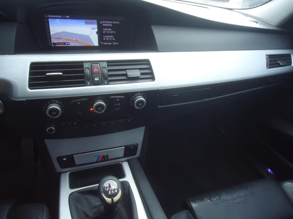 BMW 520D Pack M — imagem 12