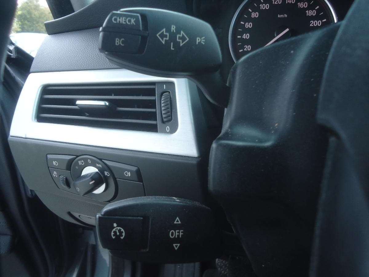 BMW 520D Pack M — imagem 15