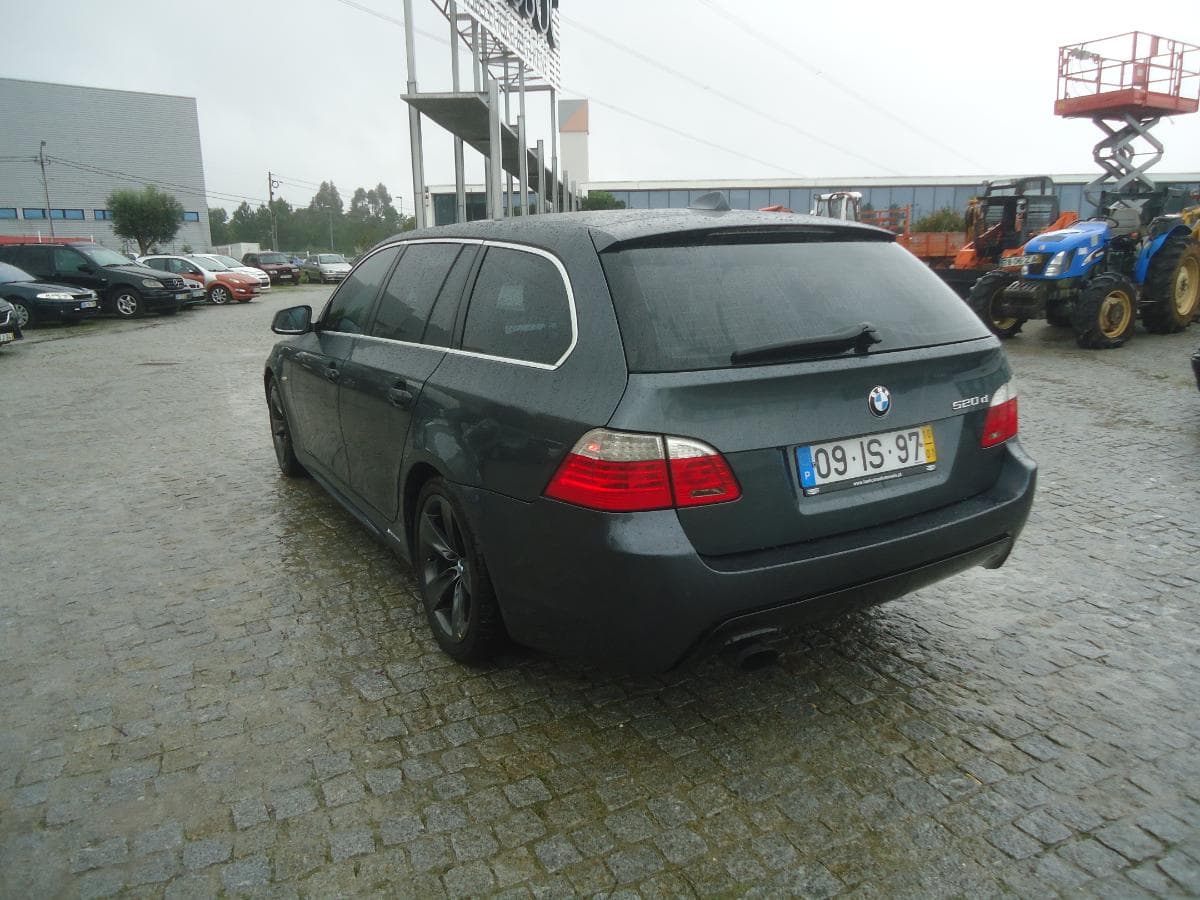 BMW 520D Pack M — imagem 6