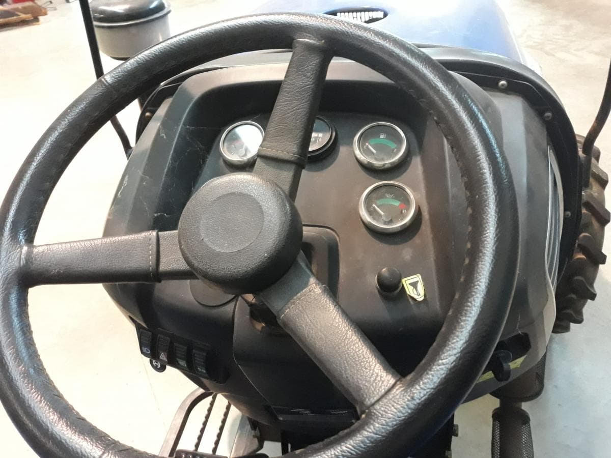 Tractor Wheeled — imagem 3