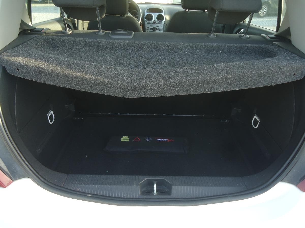 Opel Corsa 1.3 CTDI — imagem 14