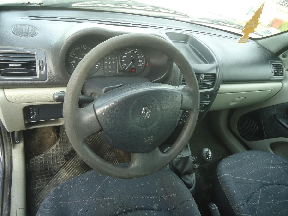 Renault Clio 1.2 — imagen 12