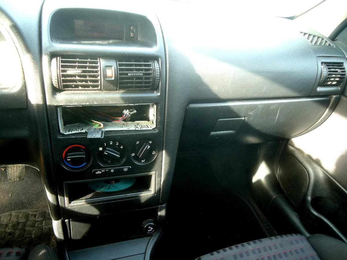 Opel Astra 1.4 16v — imagen 12