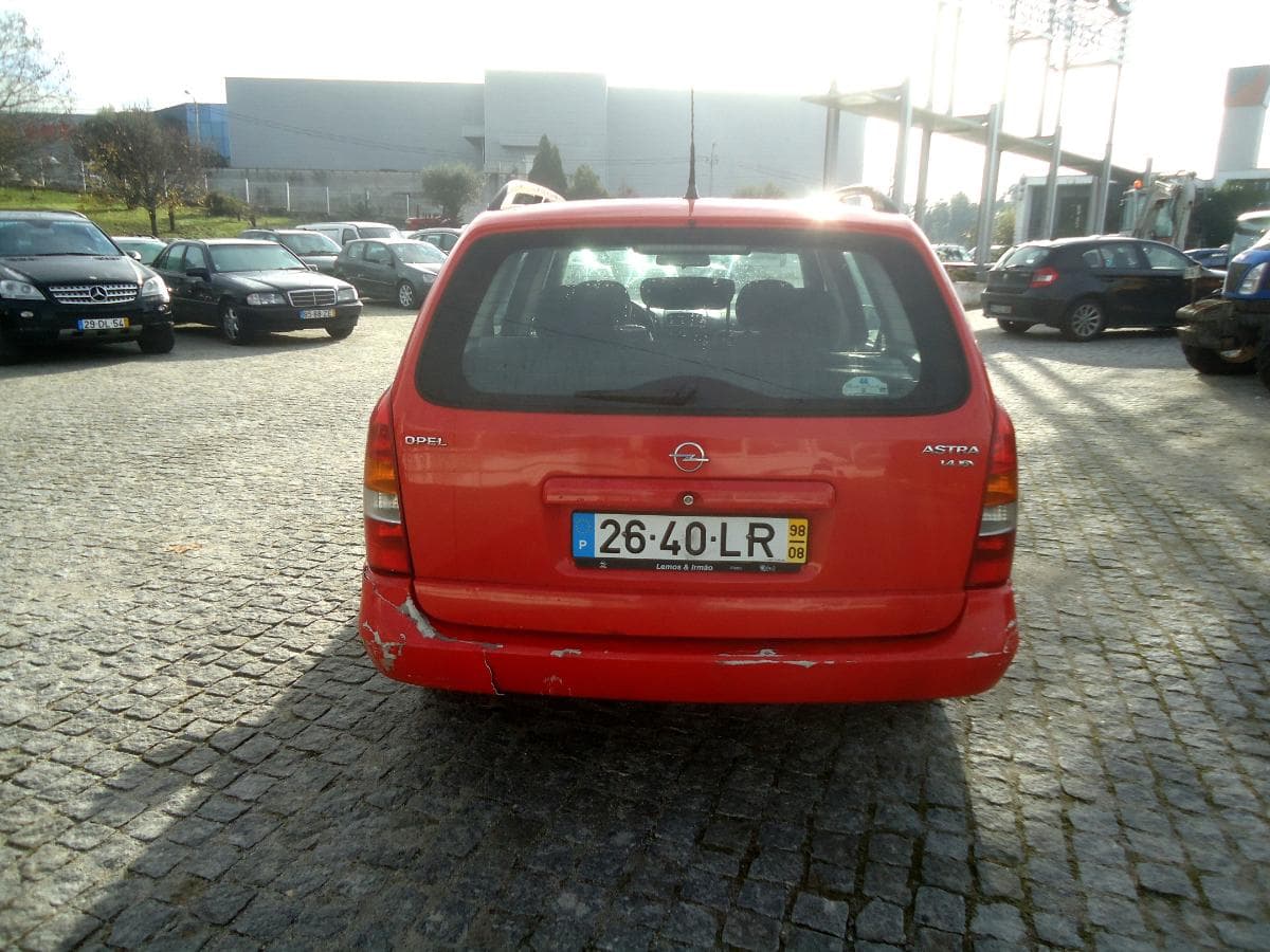 Opel Astra 1.4 16v — imagen 5