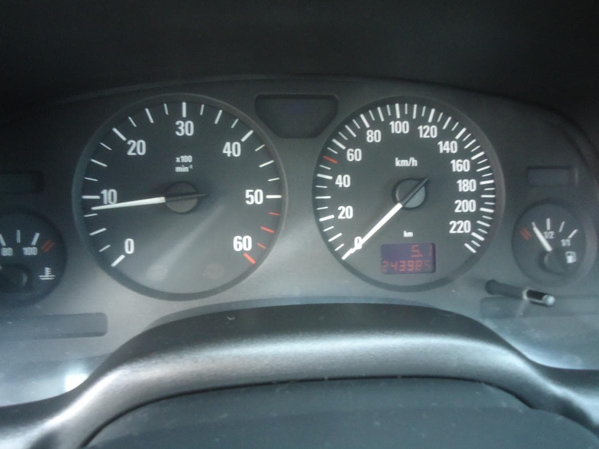 Opel Astra 1.7 DTI 16 — imagem 10