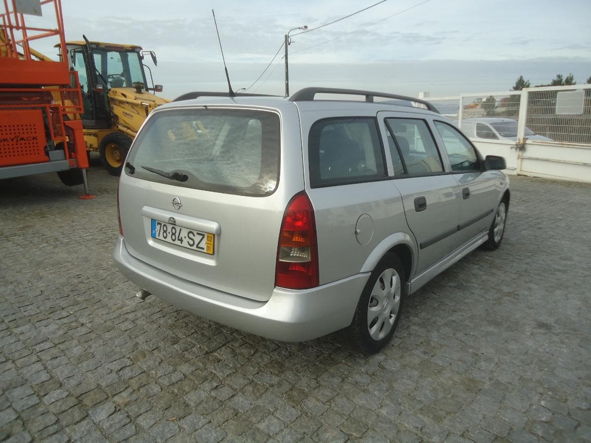 Opel Astra 1.7 DTI 16 — imagem 4