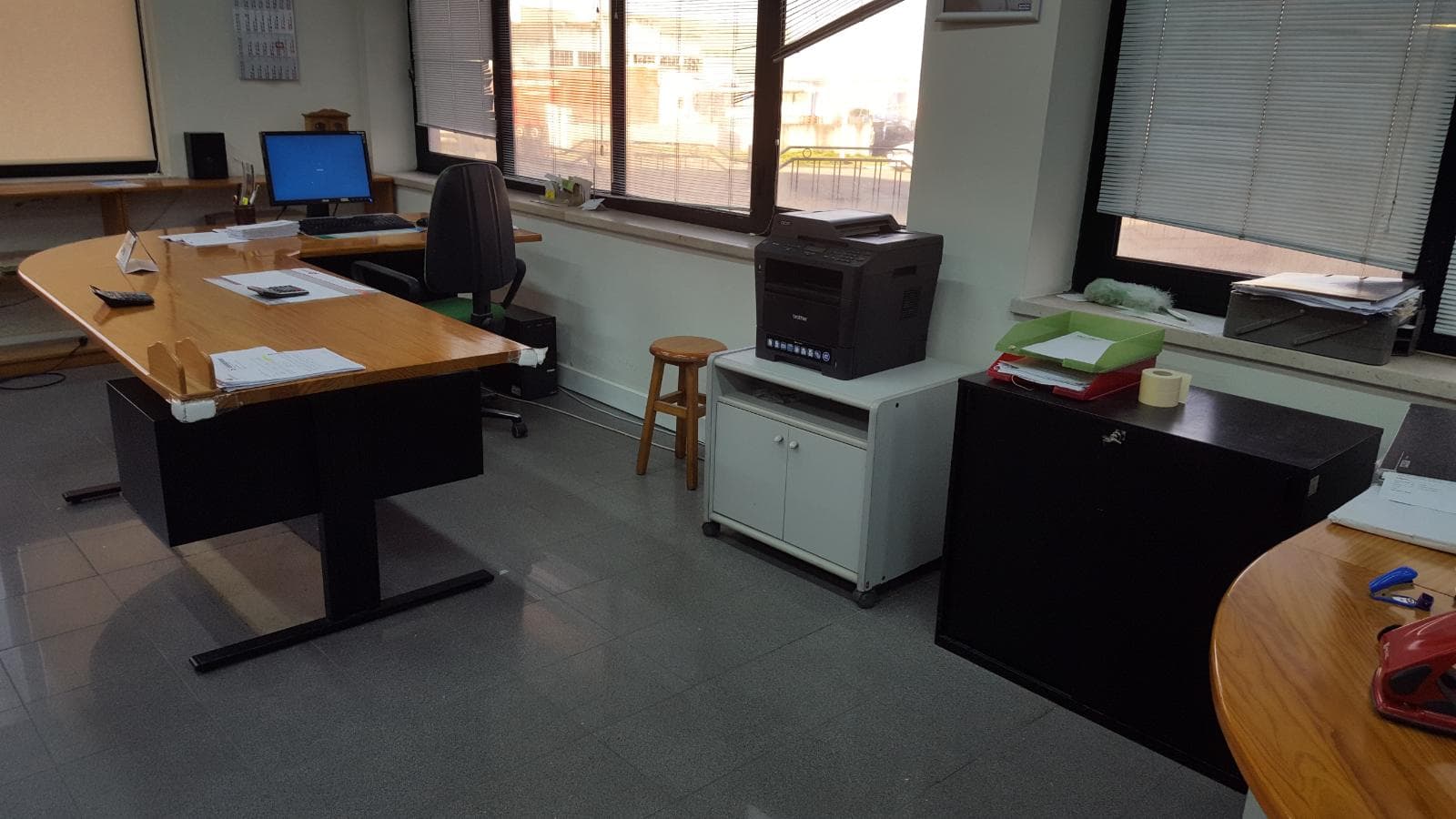 Equipamiento de Oficina — imagen 5