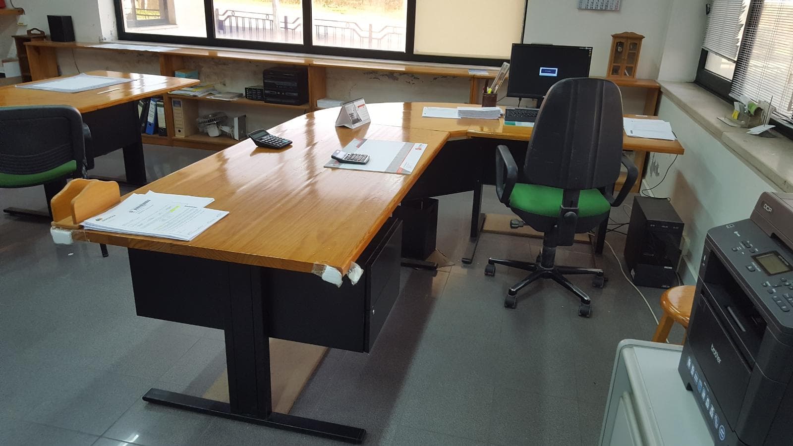 Equipamiento de Oficina — imagen 8