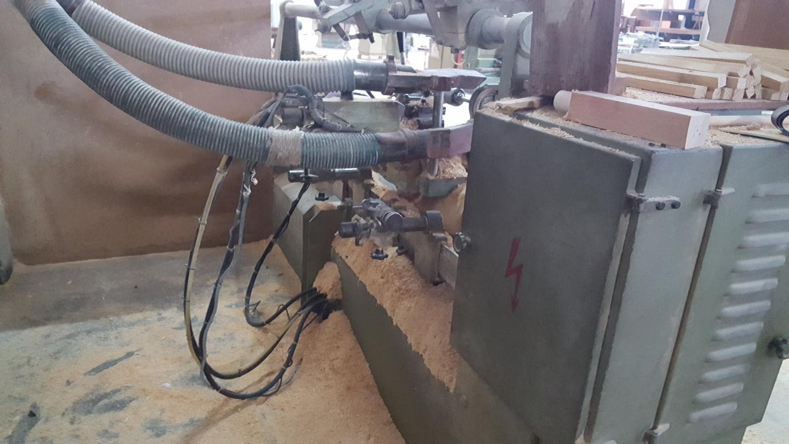 Torno copiador — image 10