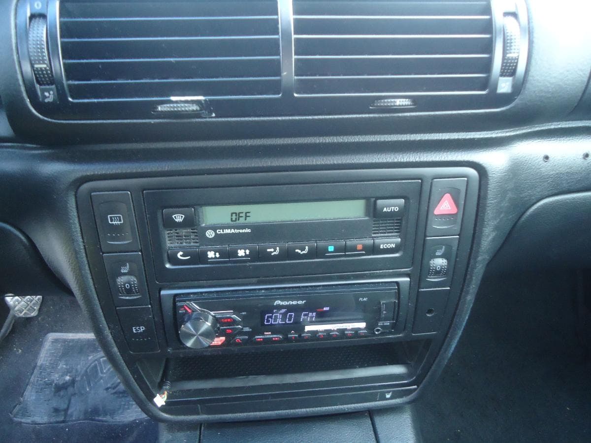 Volkswagen Passat 1.9 TDI — imagem 13