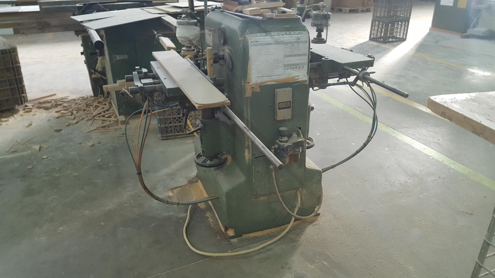 Máquina furadora rasgadora — imagen 4