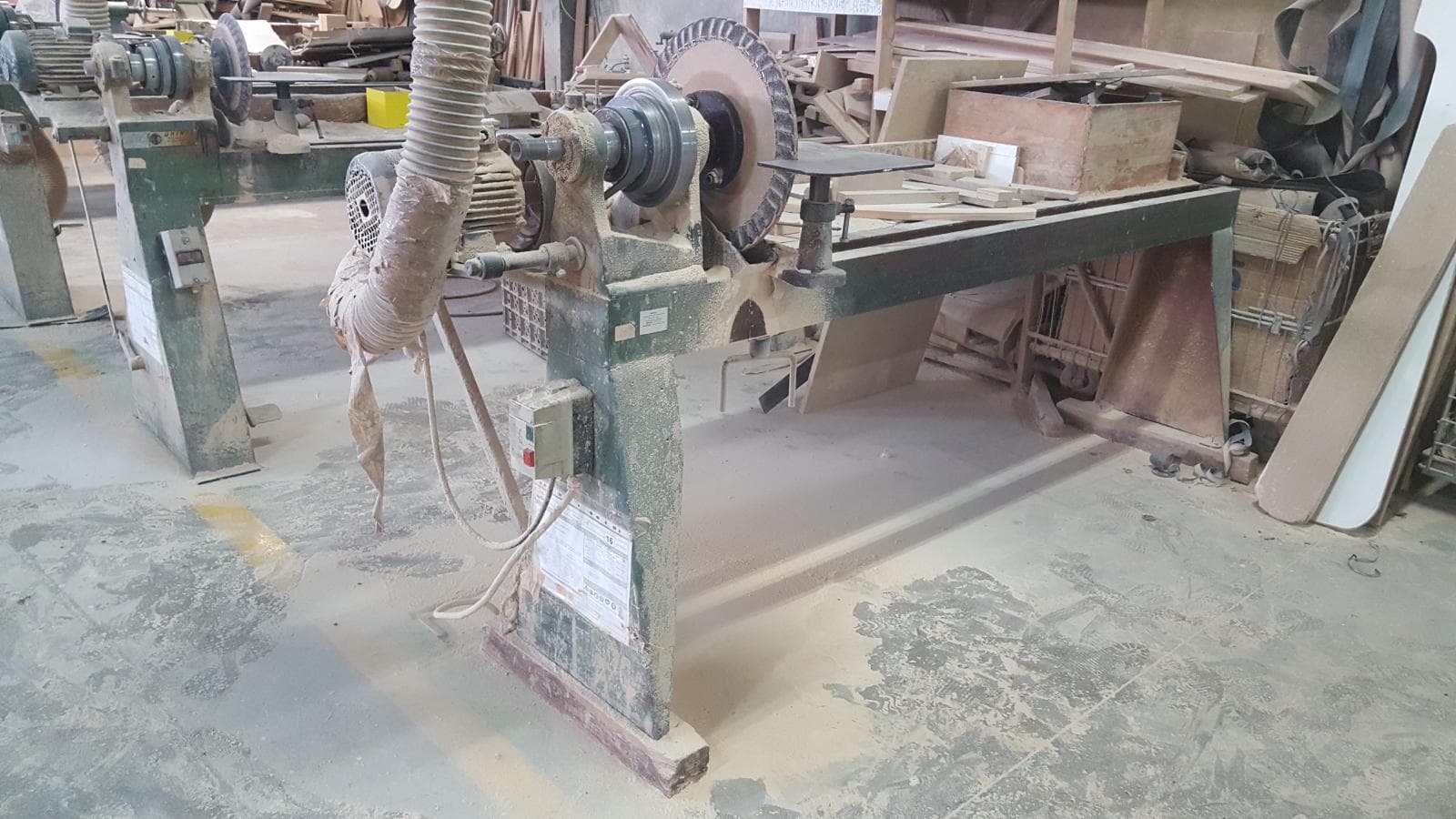 Torno Manual — image 1
