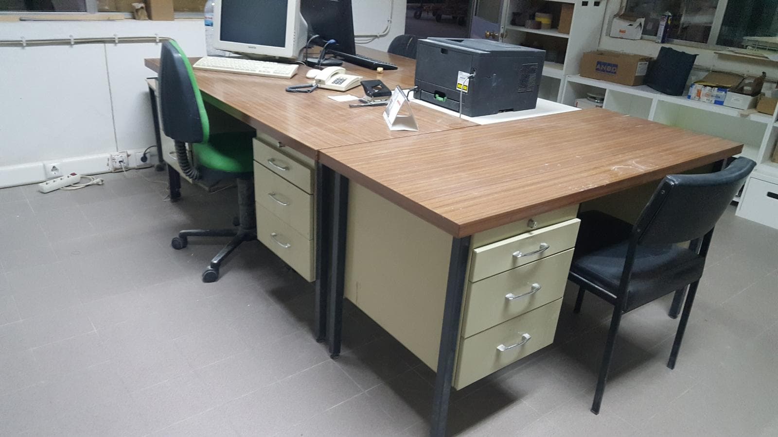 Equipamiento de Oficina — imagen 2