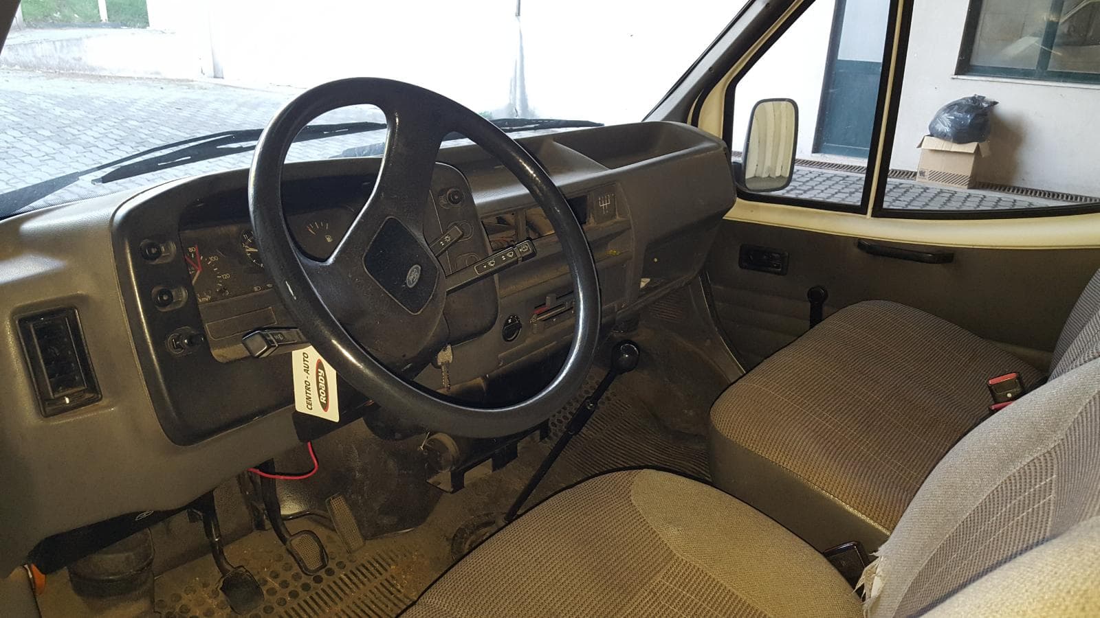 Ford Transit — imagem 6