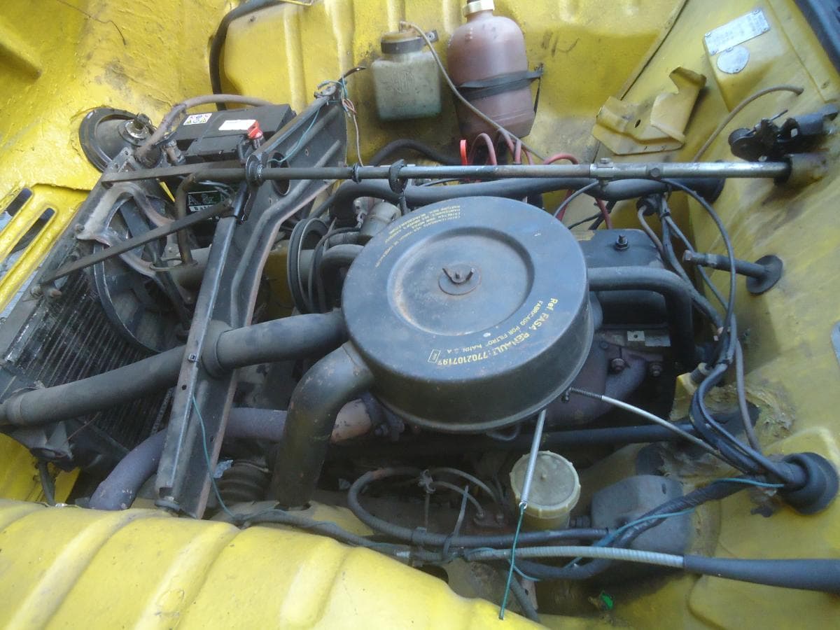 Renault 4 L GTL Cabrio · Ano 1987 — imagem 13