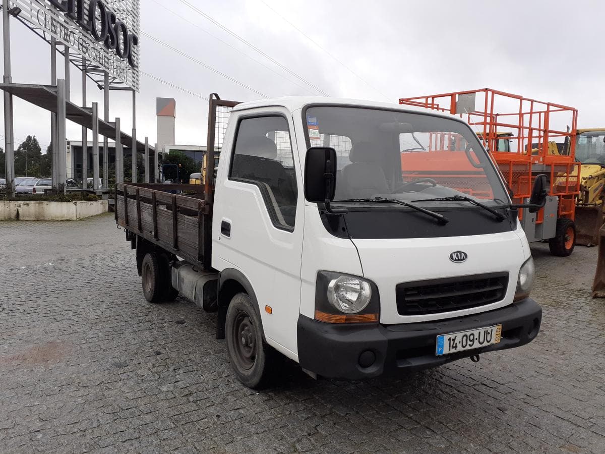 KIa K2500 · Ano 2003