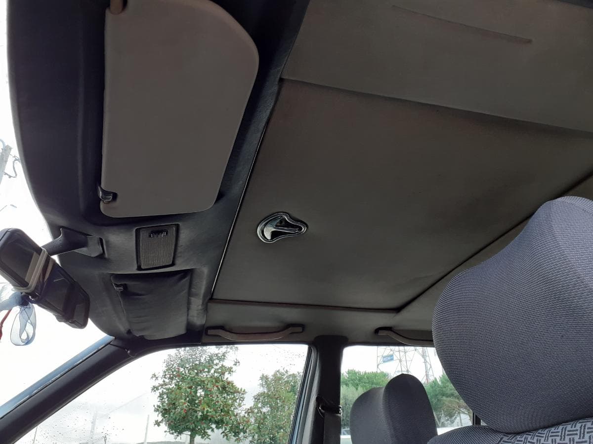 Mercedes-Benz 190 D, 75-21-DM · Paredes — imagen 15