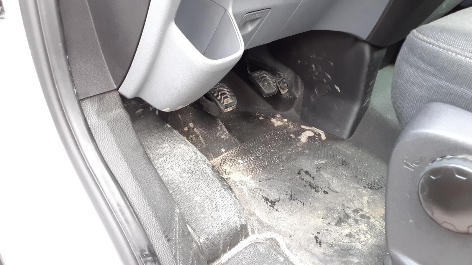 Ford Transit Custom 2.0 TDCI — imagem 8
