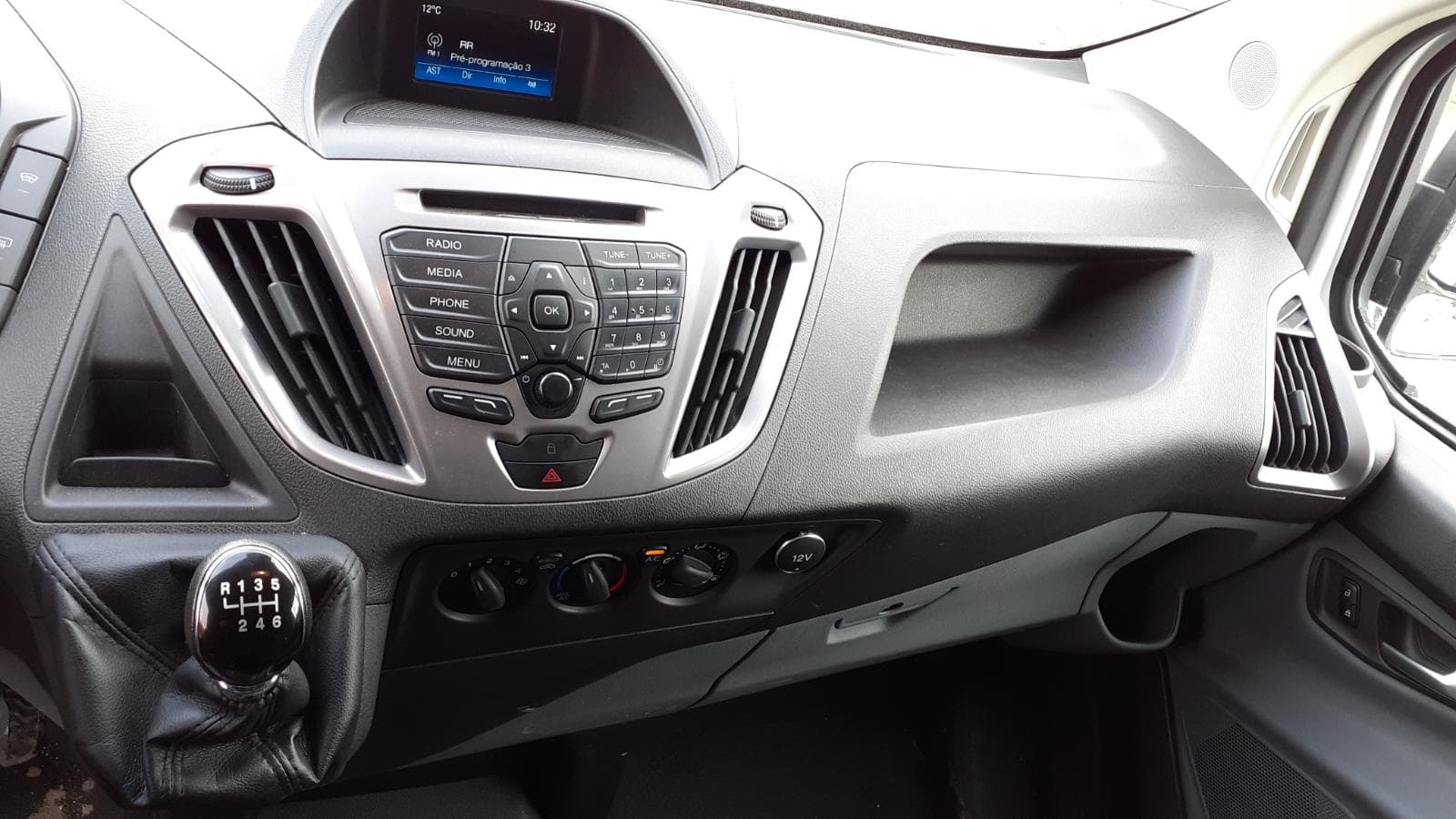 Ford Transit Custom 2.0 TDCI — imagem 13