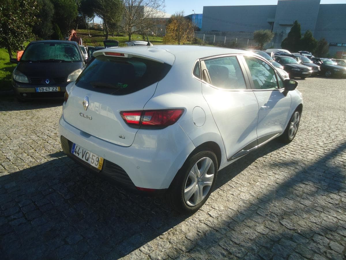 Renault Clio 1.5 DCI — imagen 6