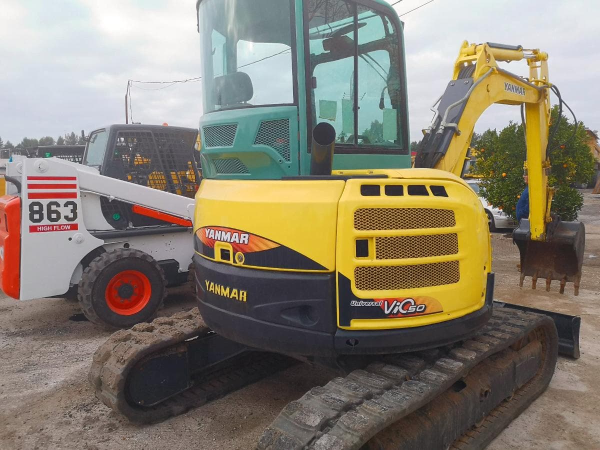 Miniexcavadora Yanmar V10 50 — imagem 4