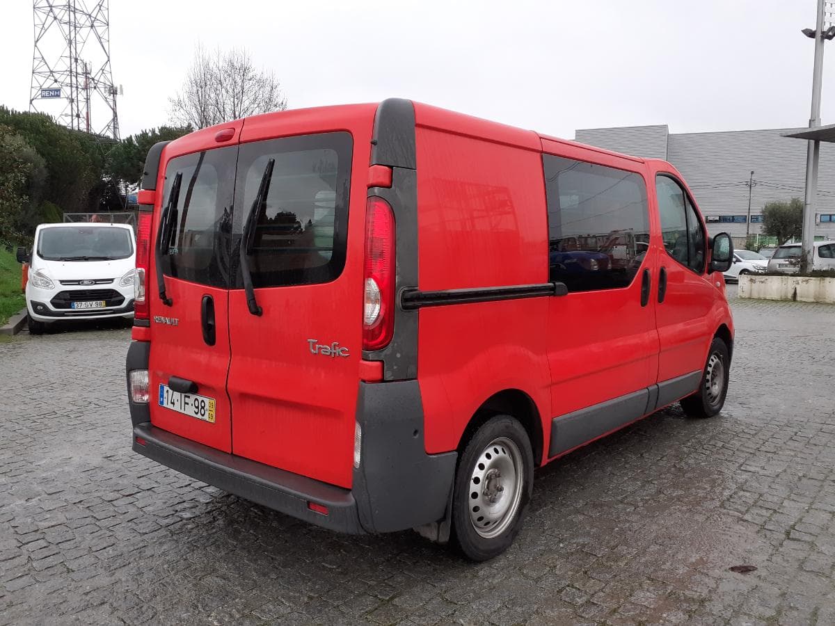 RENAULT TRAFIC — imagem 6