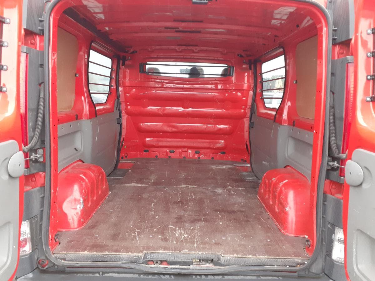 RENAULT TRAFIC — imagem 14