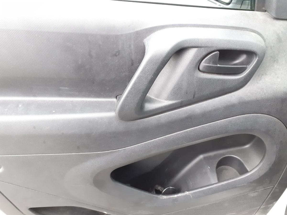 CITROËN BERLINGO — imagem 9