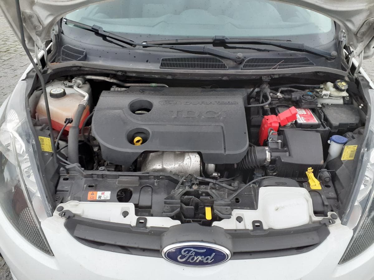 FORD FIESTA — imagem 15
