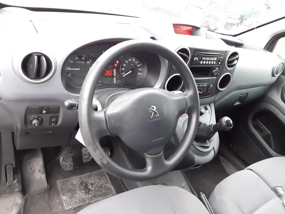 PEUGEOT PARTNER — imagem 10
