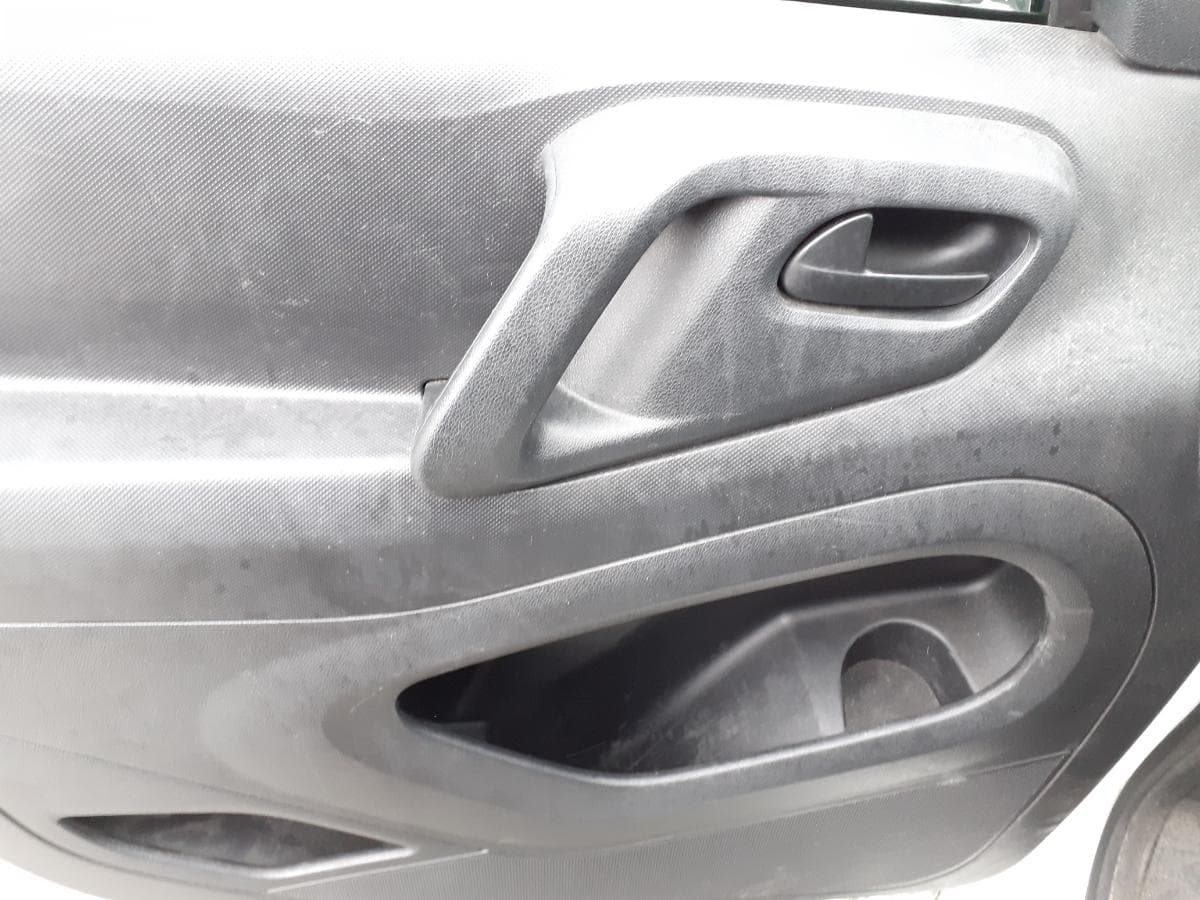 PEUGEOT PARTNER — imagem 9