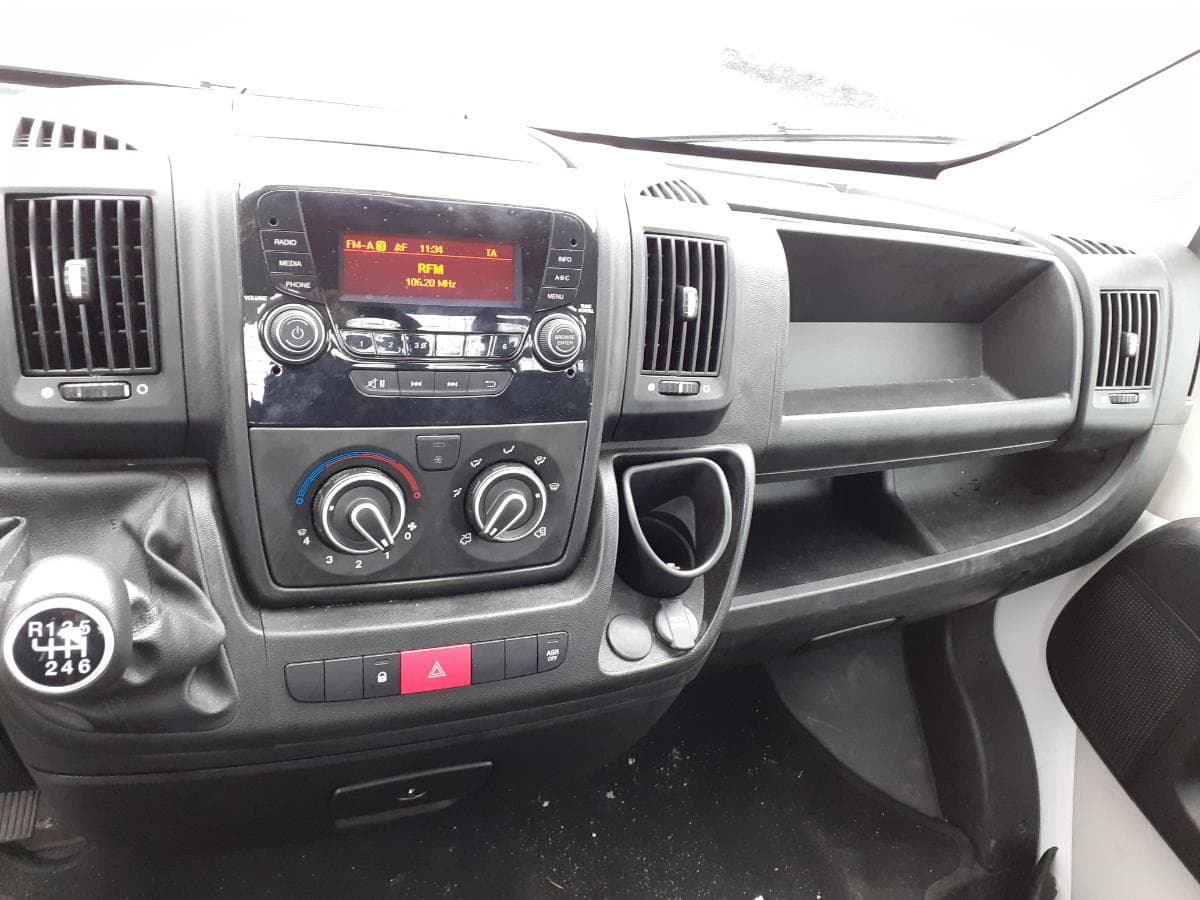 PEUGEOT BOXER — imagen 12