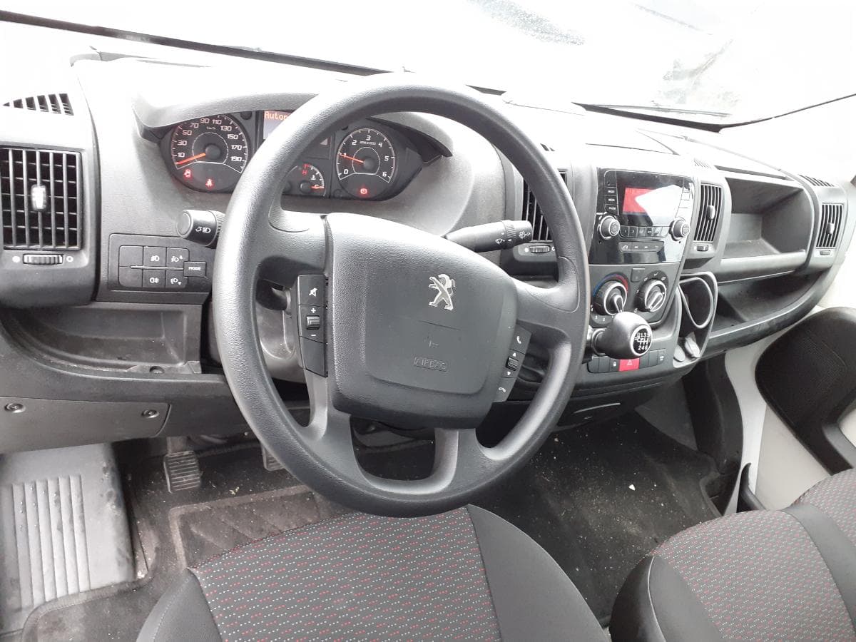 PEUGEOT BOXER — imagen 10
