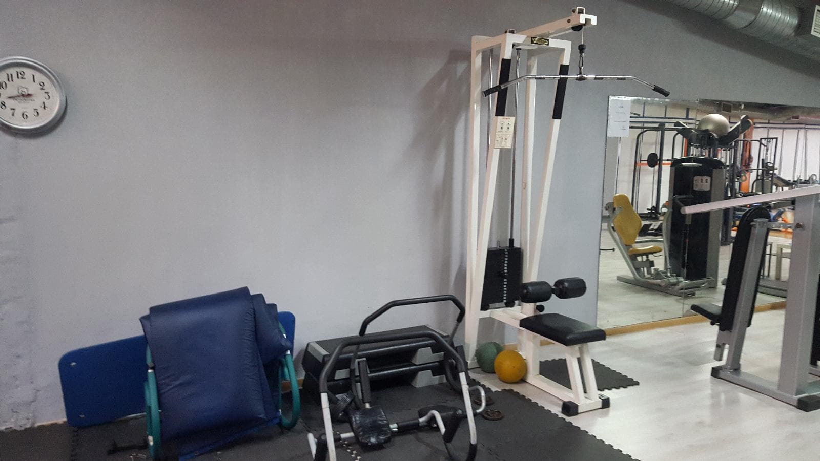 Equipamento de Ginásio — image 4