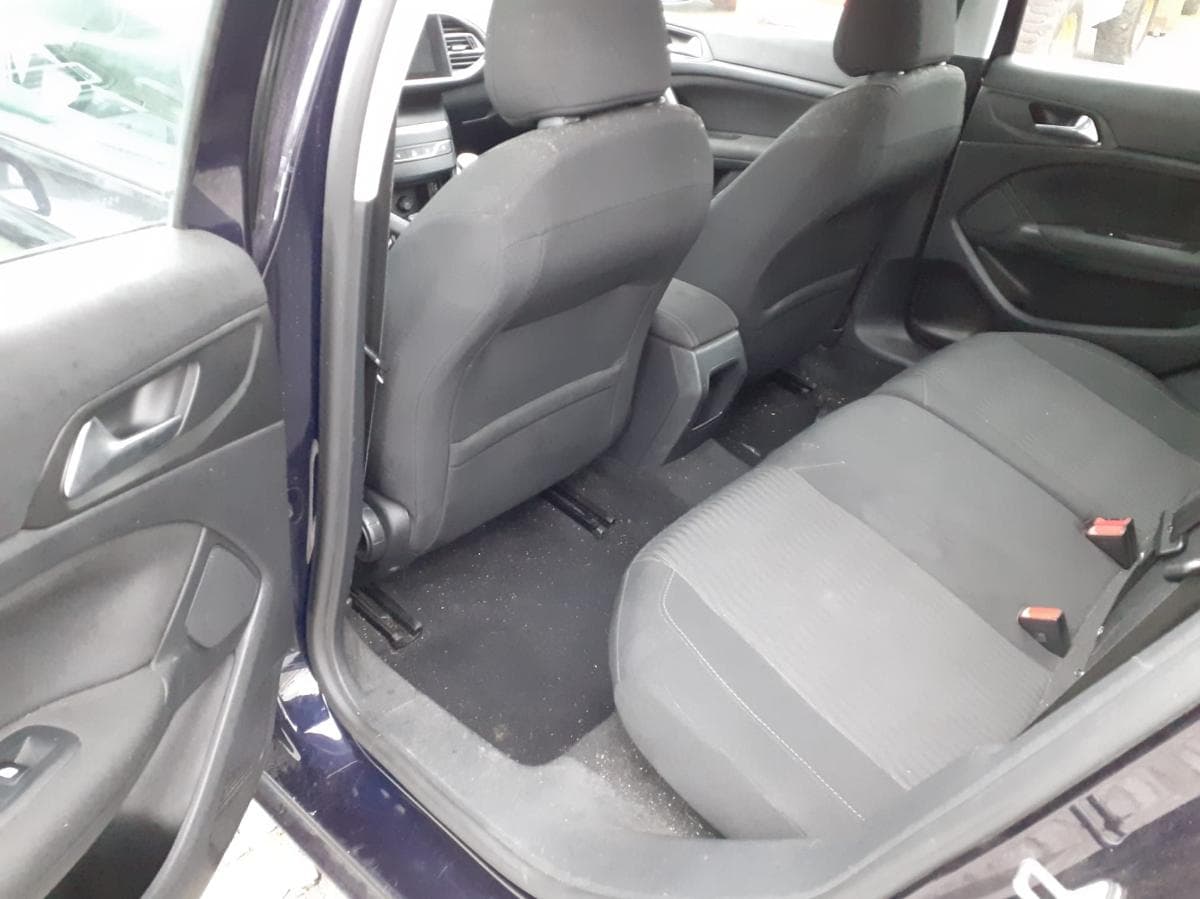 Peugeot 308 1.6 HDI — imagem 11