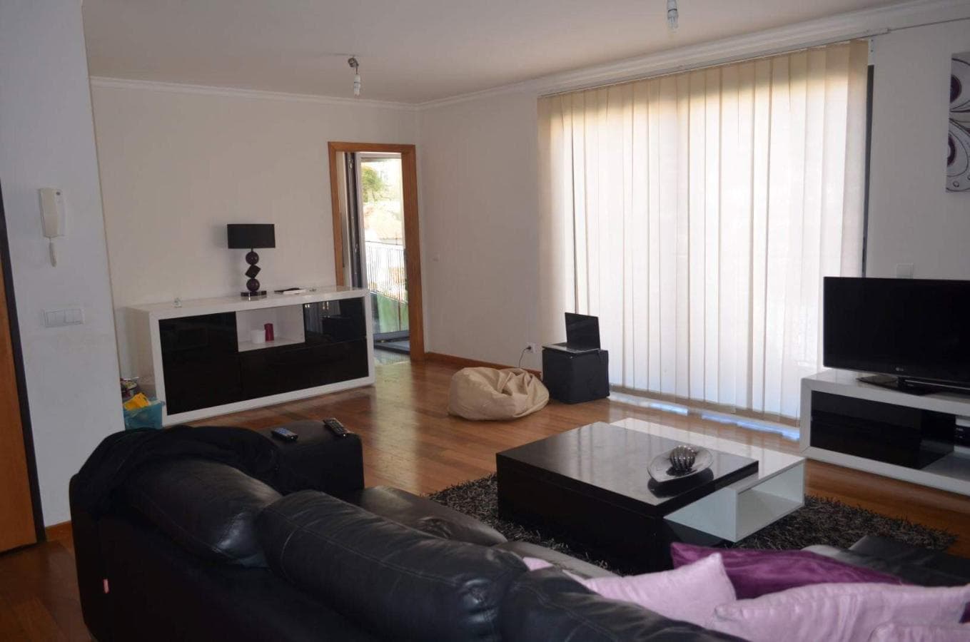 Apartamento T2 c/ Lugar de Garagem e Arrecadação · Machico, Madeira — imagen 11