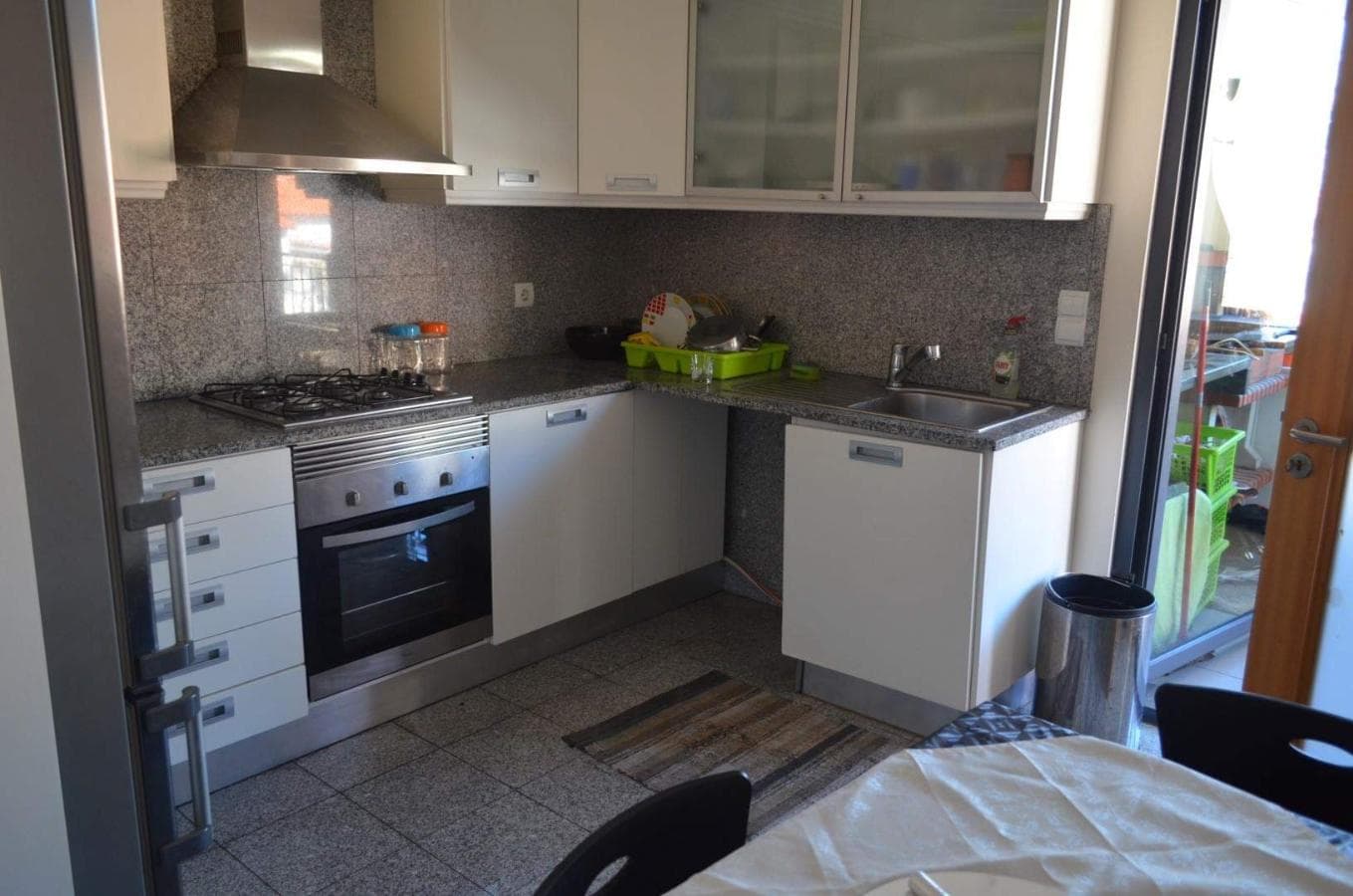 Apartamento T2 c/ Lugar de Garagem e Arrecadação · Machico, Madeira — imagen 15