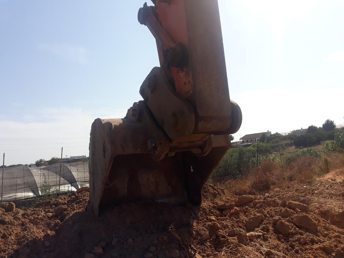 Giratoria Hitachi 21 Tn — image 6