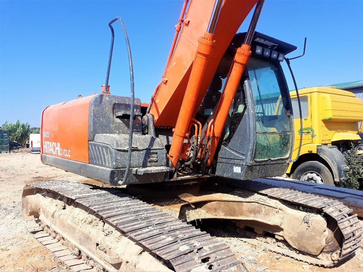 Giratoria Hitachi 21 Tn — image 2